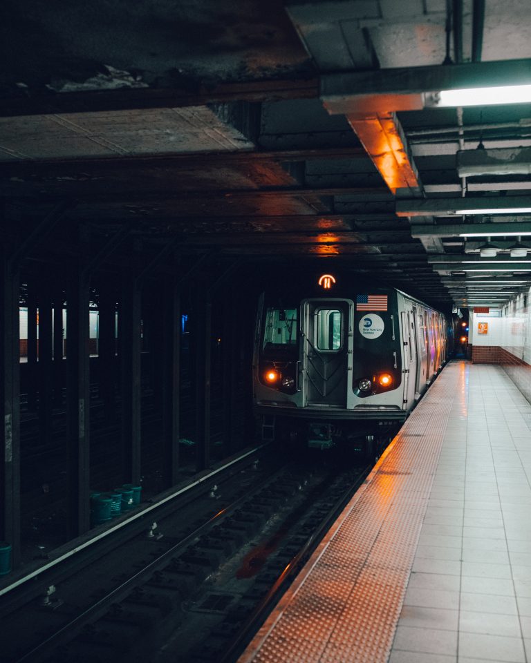 et bilde av en t-banvogn/subway